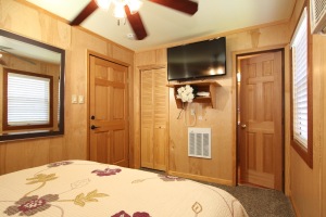 1_russian-river-hotel-rooms-17