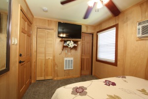 1_russian-river-hotel-rooms-18