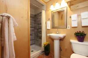 1_russian-river-hotel-rooms-20