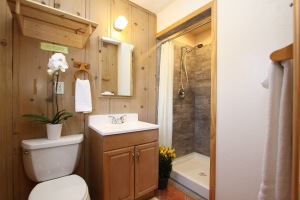 1_russian-river-hotel-rooms-16