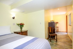 russian-river-hotel-180