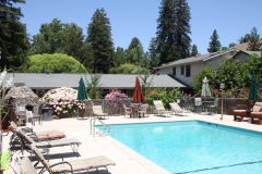 russian-river-hotel-the-woods-cottages-cabins-18